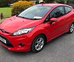 11 FORD FIESTA