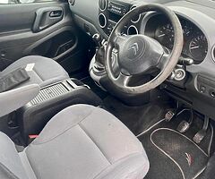 2014 Citroën Berlingo - Image 5/10