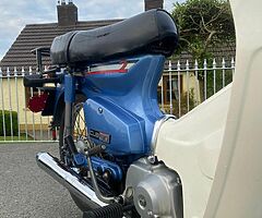 Honda C90 *MINT CONDITION* 1993 - Image 3/10