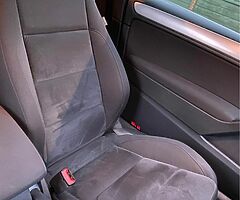 2011 Volkswagen Golf - Image 3/7