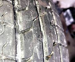 selling tires with rim (need gone ASAP) - Image 6/10