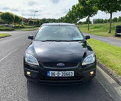 2006 Ford Focus 1.4 petrol 
5 speed manual 
Only 100k miles 
New nct till march 3/2023✅
Tax  7/22