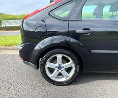 2006 Ford Focus 1.4 petrol 
5 speed manual 
Only 100k miles 
New nct till march 3/2023✅
Tax  7/22 - Image 9/10