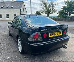 2002 Lexus IS 200 - Image 3/5