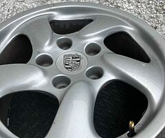 4 x Staggered Porsche Boxster alloy wheels 986 996 911 944 928
