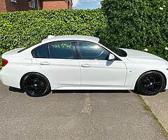 2013 BMW Series 3 - Image 7/10