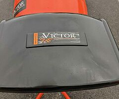 Victor Concrete Mixer - Image 5/7
