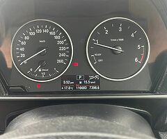 BMW 218d - Image 5/10