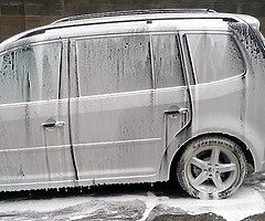 Car valeting - Image 9/9