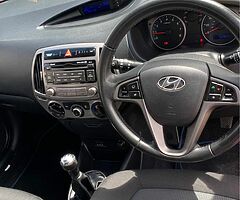 2014 Hyundai i20 - Image 5/10