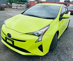 Toyota Prius, check link and details
