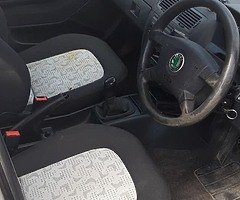 Skoda fabia 2004 - Image 5/6