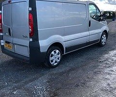 2011 Renault Traffic build in sat nav good driver