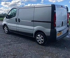 2011 Renault Traffic build in sat nav good driver