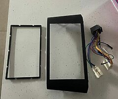 Toyota avensis radio surround and wiring harness