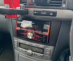 PIONEER FH-X720BT 2-DIN in-Dash CD/USB/MP3 Car Stereo Receiver with Bluetooth