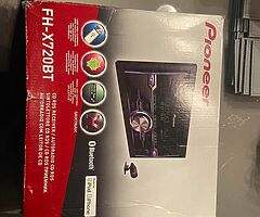 PIONEER FH-X720BT 2-DIN in-Dash CD/USB/MP3 Car Stereo Receiver with Bluetooth - Image 4/10