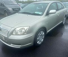 Toyota avensis Luna