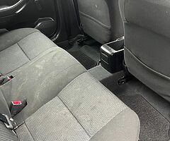 Toyota Avensis D4D - Image 6/8