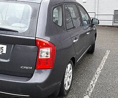 Kia Caren 2 liter disel 7 sets - Image 5/10