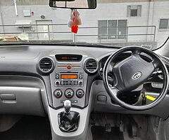 Kia Caren 2 liter disel 7 sets - Image 7/10