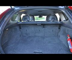2015 Volvo XC60 - Image 6/8