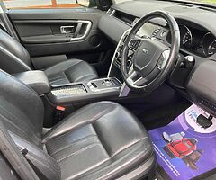 2016 Land Rover Discovery Sport - Image 6/10