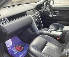 2016 Land Rover Discovery Sport - Image 8/10