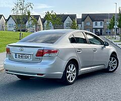 Toyota avensis 2.0 diesel . Manual . Nice speck