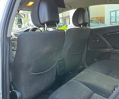 Toyota avensis 2.0 diesel . Manual . Nice speck - Image 7/10