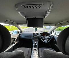 Toyota avensis 2.0 diesel . Manual . Nice speck - Image 9/10