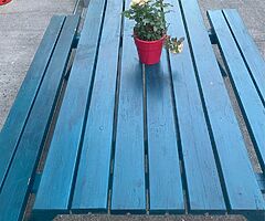 Like new solid wooden bench