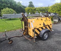 Lighting Tower / Generator