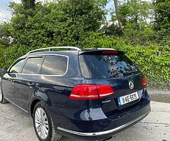 Vw Passat Estate 2.0TDI Uk spec rev cam - Image 4/8