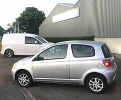2000 Toyota Yaris