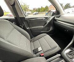 2010 Volkswagen Golf - Image 8/10