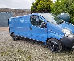 Nissan primaster R