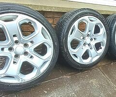 Ford alloys 18inch 5x108 never was buckles or cracked - Image 1/4