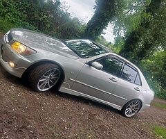Lexus is200 sport