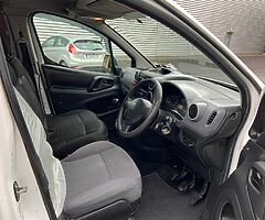 Peugeot Partner 1.6 HDI No Doe No Tax - Image 9/10