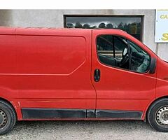 WANTED RED VAUXHALL VIVARO, RENAULT TRAFFIC, NISSAN PRIMSTAR