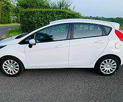 2013 Ford Fiesta - Image 4/10