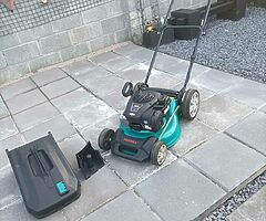 Lawnmower