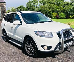2012 Hyundai Santa Fe premium 4x4 - Image 6/10