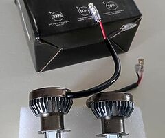 CAR  LED  HEADLIGHT  H7