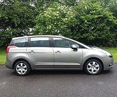 2010 Peugeot 5008 MPV 7 Seats - 1.6 HDi Diesel - MANUAL Gearbox - 6 Speed. - Image 4/6
