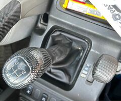 2002 Mitsubishi Shogun - Image 7/9