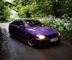 Lexus Is200 - Image 6/10