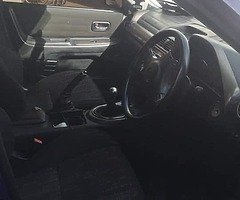 Lexus Is200 - Image 8/10