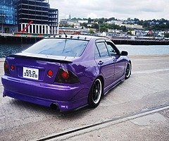 Lexus Is200 - Image 9/10